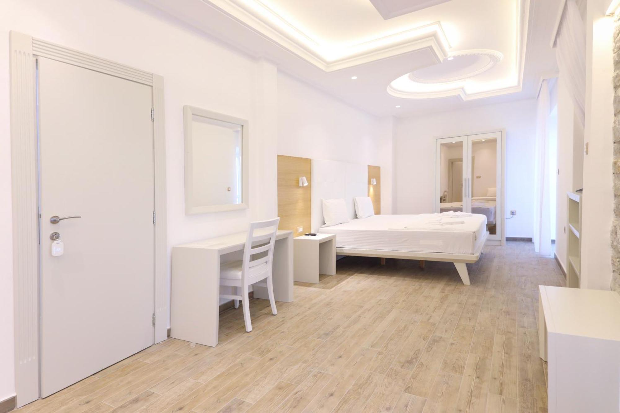הרצג-נובי Hotel Rr מראה חיצוני תמונה