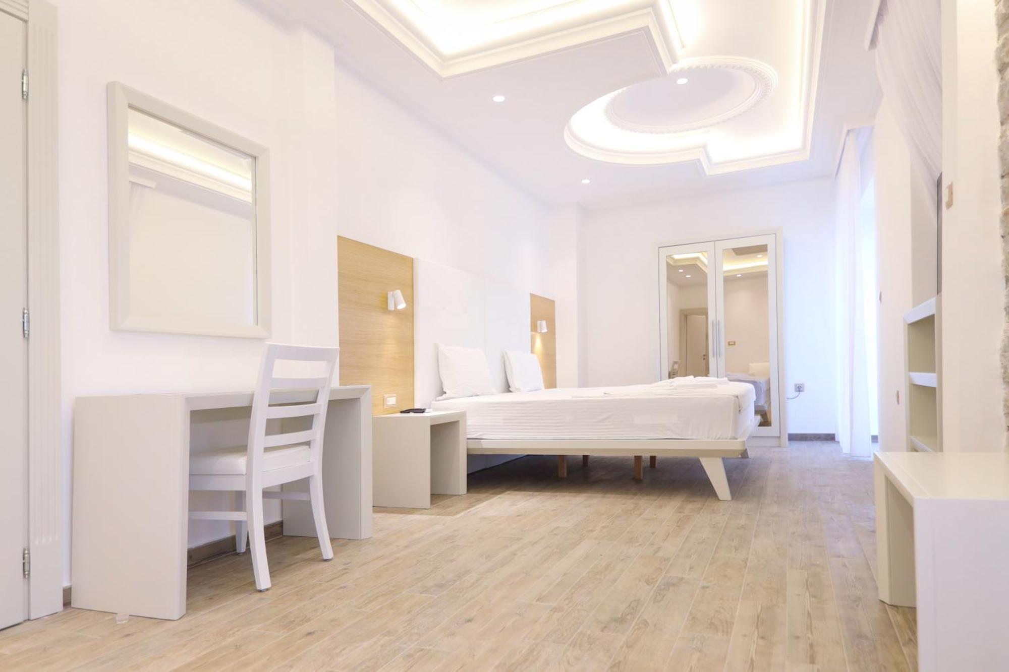 הרצג-נובי Hotel Rr מראה חיצוני תמונה